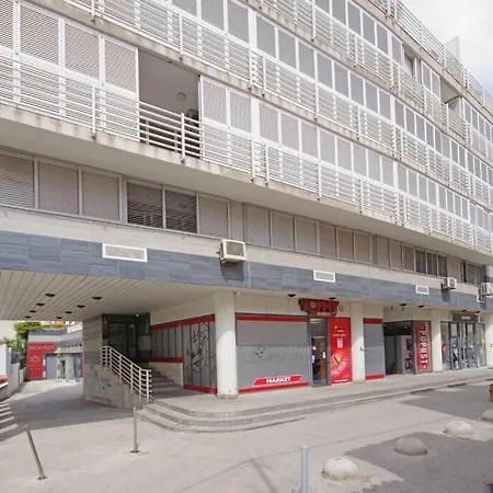 In Your Pocket For 4 Person Split