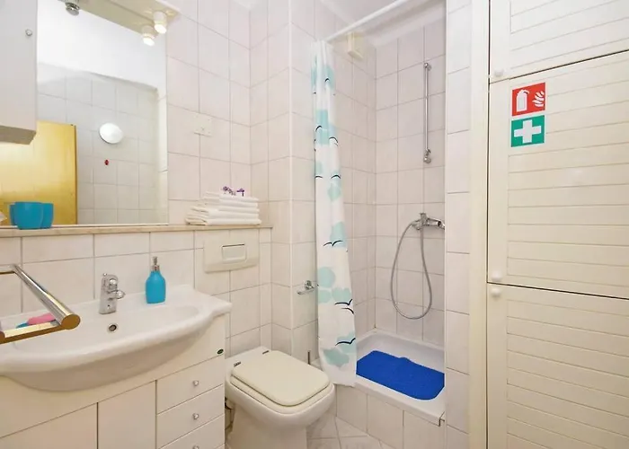 Apartamento In Your Pocket For 4 Person Split