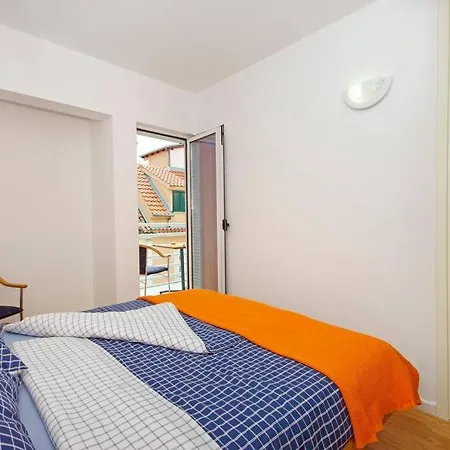 In Your Pocket For 4 Person *