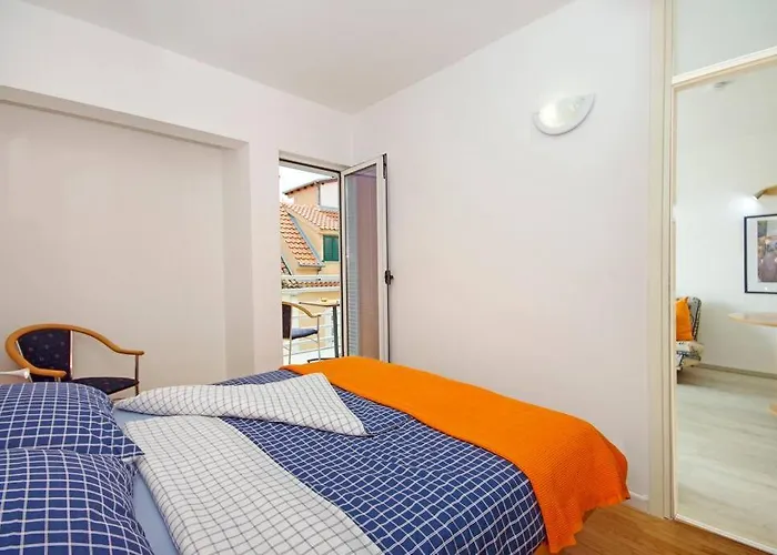 In Your Pocket For 4 Person *